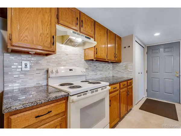 9690 Brentwood #303, Broomfield, CO 80021