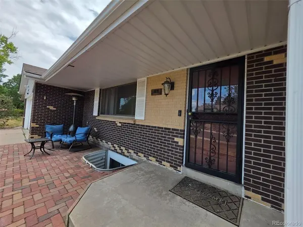 322 S Peoria, Aurora, CO 80012