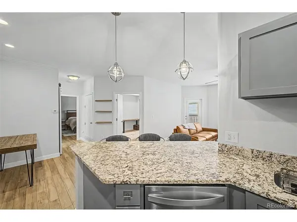 6005 Castlegate #B22, Castle Rock, CO 80108