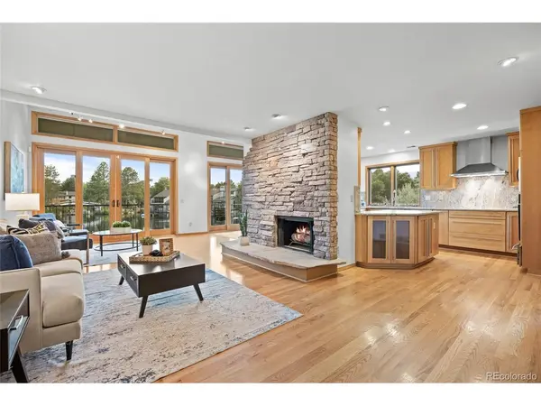 9948 E Maplewood, Englewood, CO 80111
