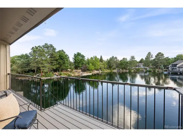 9948 E Maplewood, Englewood, CO 80111