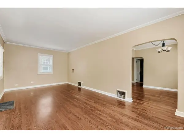2401 S High, Denver, CO 80210