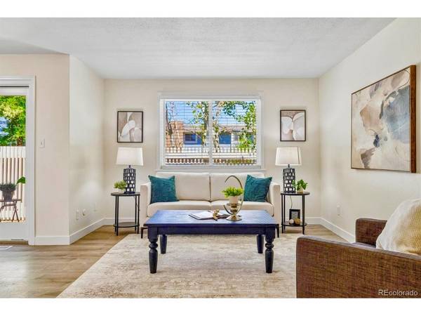 2906 S Parker, Aurora, CO 80014