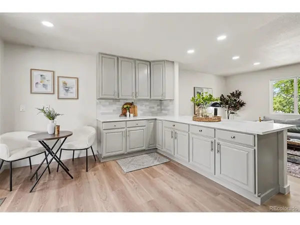 1174 Olathe, Aurora, CO 80011