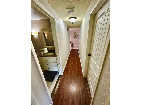 1057 Ponderosa, Longmont, CO 80504