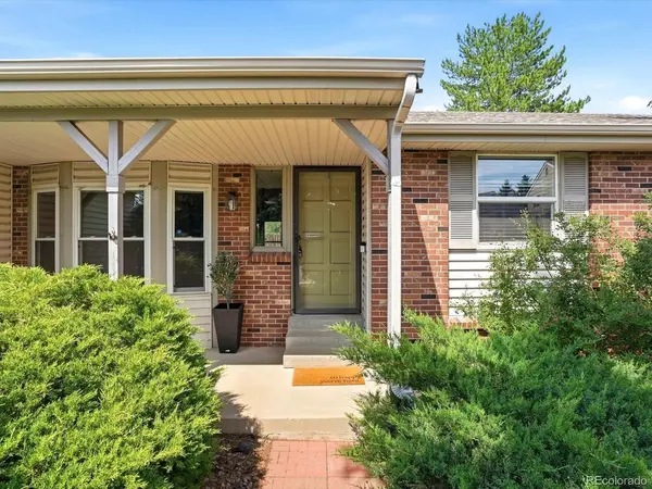 8220 Hoyt, Arvada, CO 80005