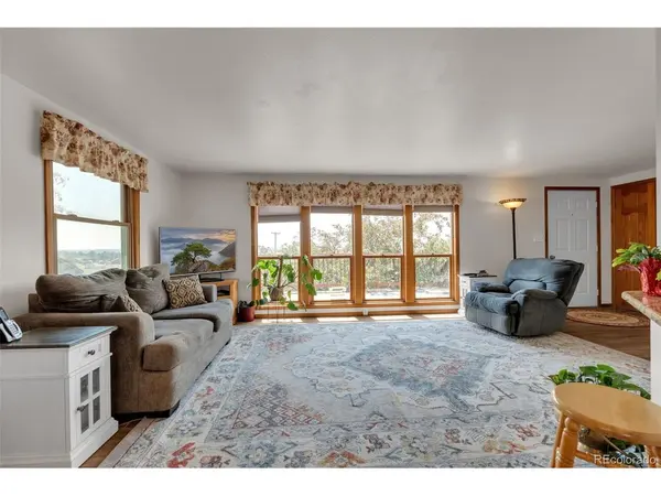 809 Buffalo, Elizabeth, CO 80107