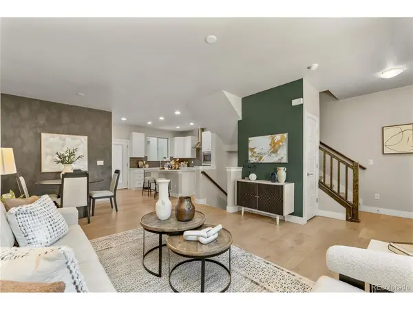 11377 E 25th, Aurora, CO 80010