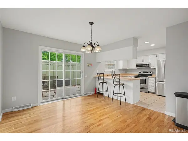 8601 E Yale #B, Denver, CO 80231