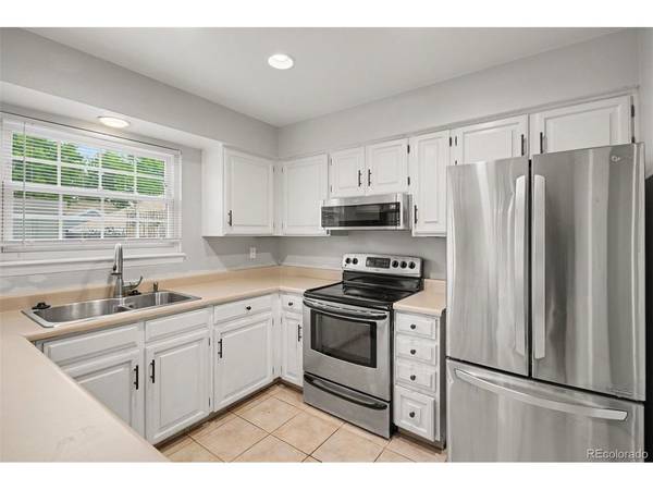 8601 E Yale #B, Denver, CO 80231