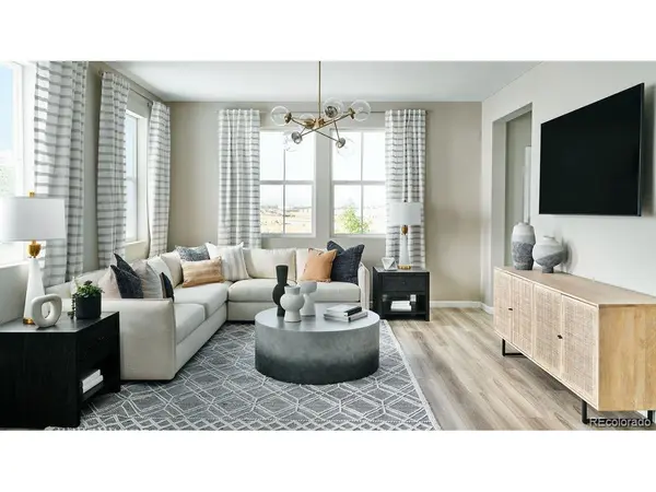23722 E 33rd, Aurora, CO 80019