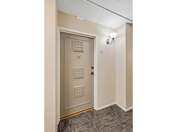 615 S Alton #5C, Denver, CO 80247