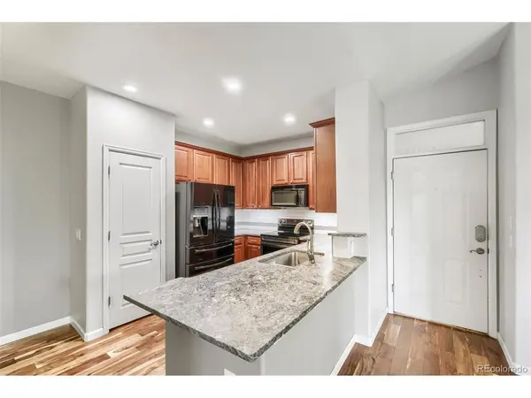 10341 W Girton #202, Denver, CO 80227