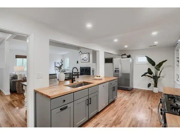 1769 Geneva, Aurora, CO 80010