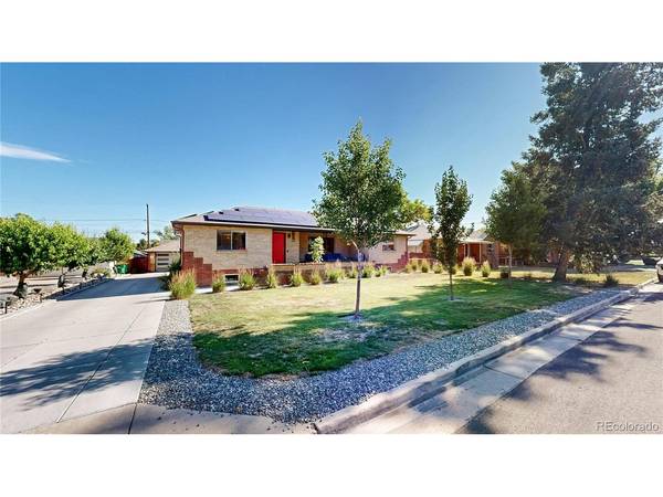 2221 W Moffat, Denver, CO 80221