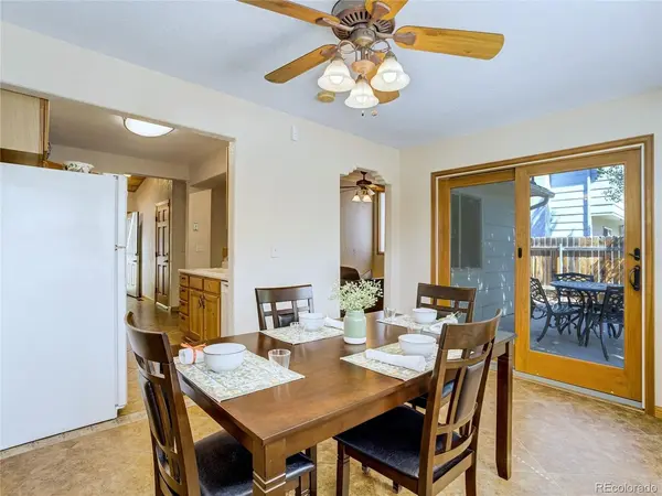 5915 Pemberton, Colorado Springs, CO 80919