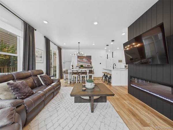 2907 Distant Rock, Castle Rock, CO 80109