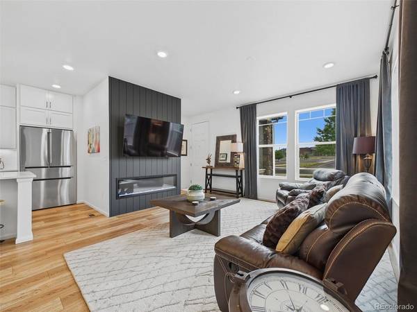 2907 Distant Rock, Castle Rock, CO 80109