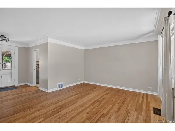 1211 Jasmine, Denver, CO 80220