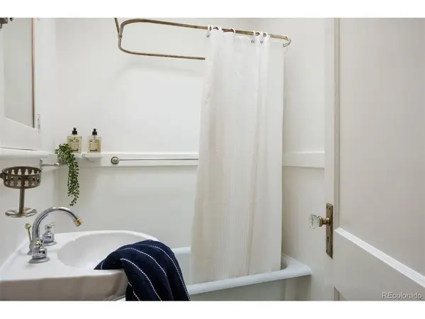446 N High, Denver, CO 80218