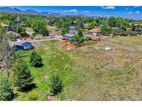 7873 S Carr, Littleton, CO 80128