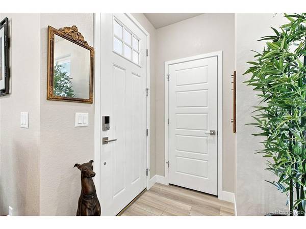 9777 Banner Peak, Littleton, CO 80125
