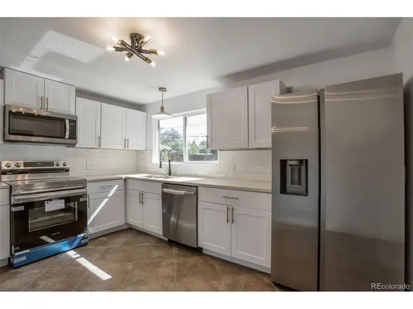 1172 Iola, Aurora, CO 80010