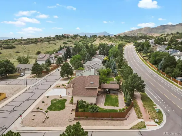 6120 Moorfield, Colorado Springs, CO 80919