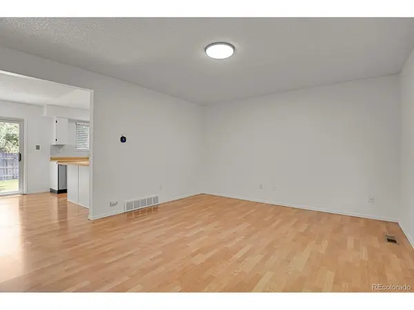 8962 W Temple, Denver, CO 80123