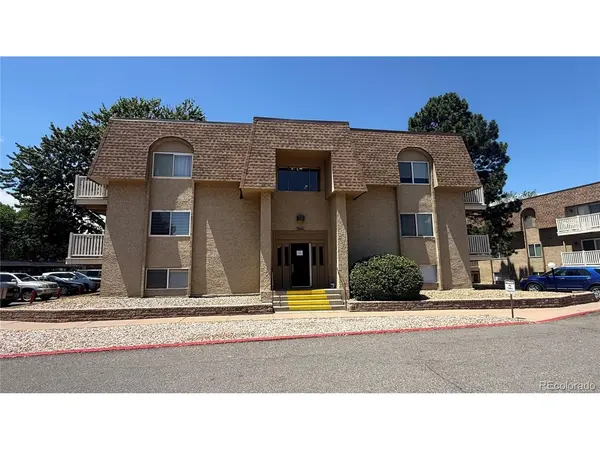7645 E Quincy #208, Denver, CO 80237