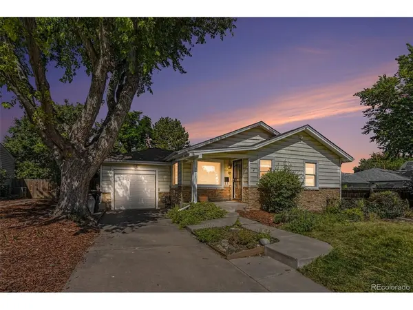 2935 S Clermont, Denver, CO 80222
