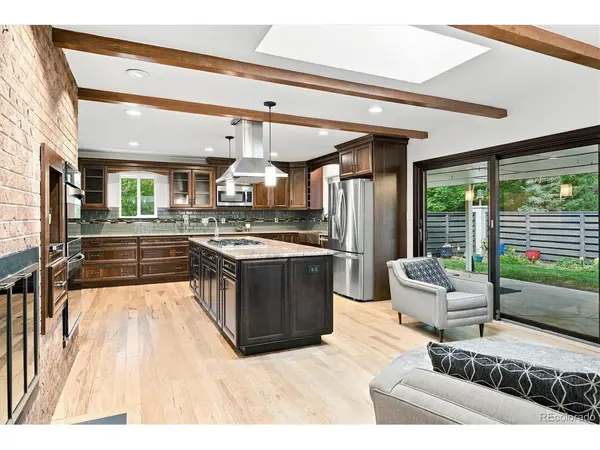 4961 W Quarles, Littleton, CO 80128