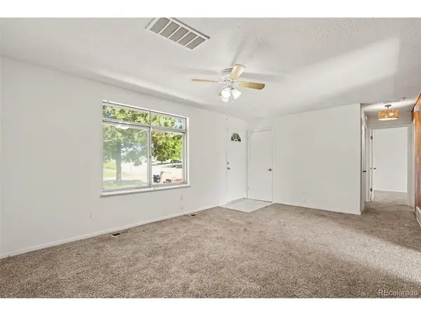 3034 S Laredo, Aurora, CO 80013