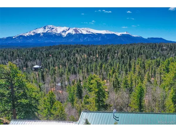 5542 North, Divide, CO 80814
