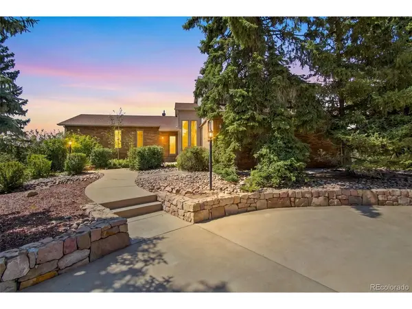 806 Twin Oaks, Castle Rock, CO 80109