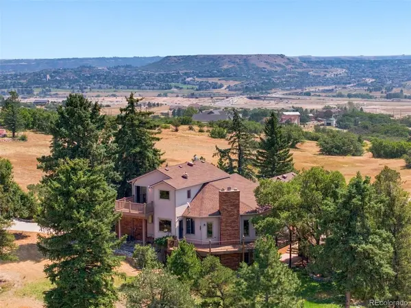 806 Twin Oaks, Castle Rock, CO 80109