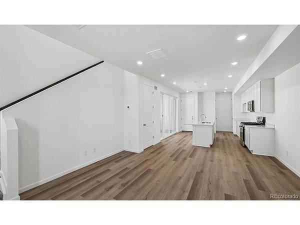 21373 E 67th, Aurora, CO 80019