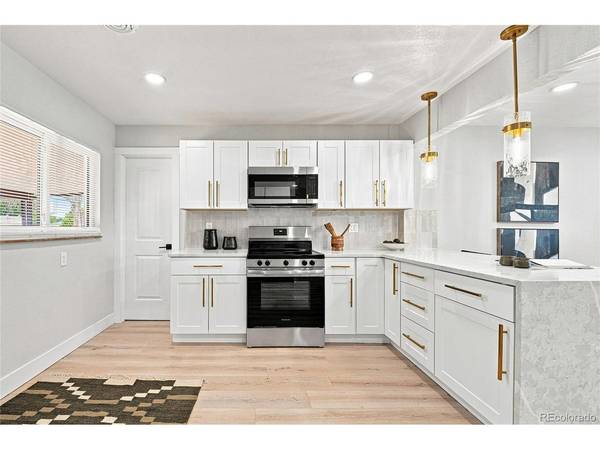 2711 S Linley, Denver, CO 80236