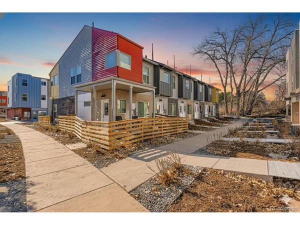 15313 W 69th, Arvada, CO 80007
