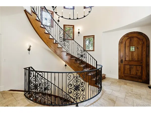 1250 S ELIZABETH, Denver, CO 80210