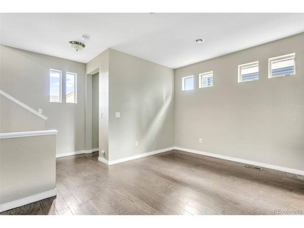 4863 Halifax, Denver, CO 80249