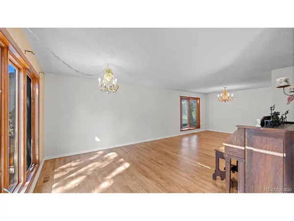 4350 Valencia, Colorado Springs, CO 80917
