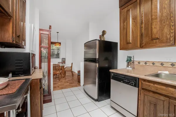 2500 Johnson AVE #1L, Bronx, NY 10463