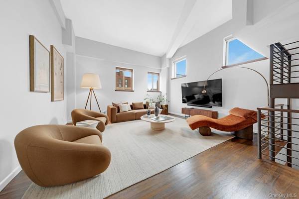 305 2nd AVE #716, New York (manhattan), NY 10003