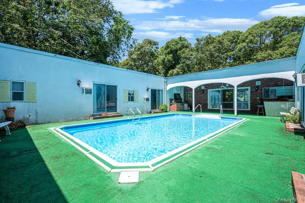 1520 Meday AVE, Mattituck, NY 11952