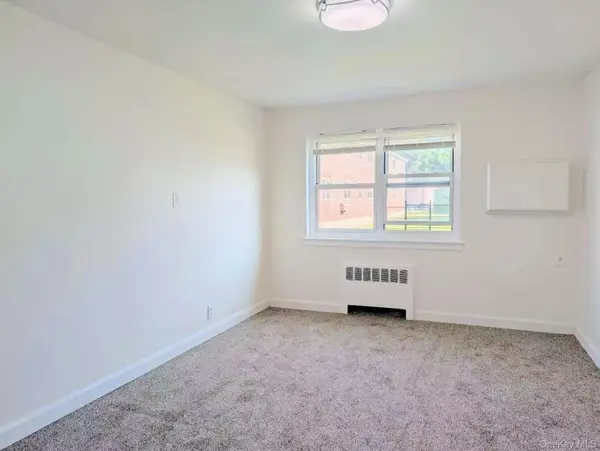 150-83 70th RD #3A, Flushing, NY 11367
