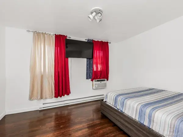 206-208 Balcom AVE, Bronx, NY 10465
