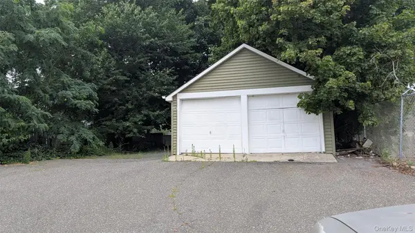153 W Main ST, Kings Park, NY 11754