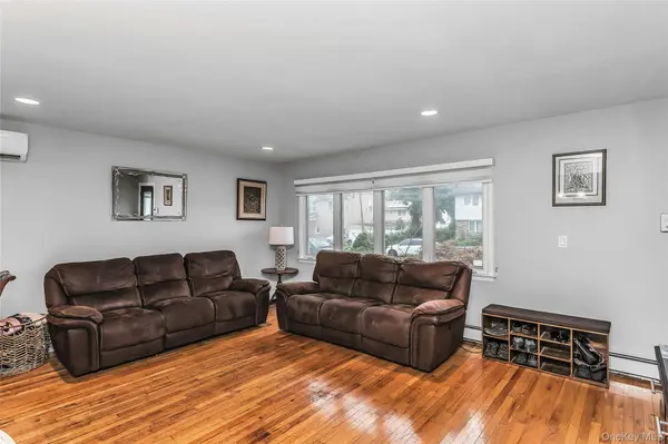 195 Nims AVE, West Babylon, NY 11704