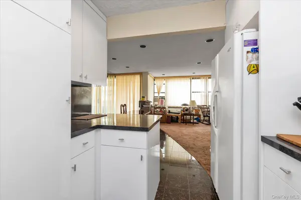 162-30 Powells Cove BLVD #2C, Beechhurst, NY 11357